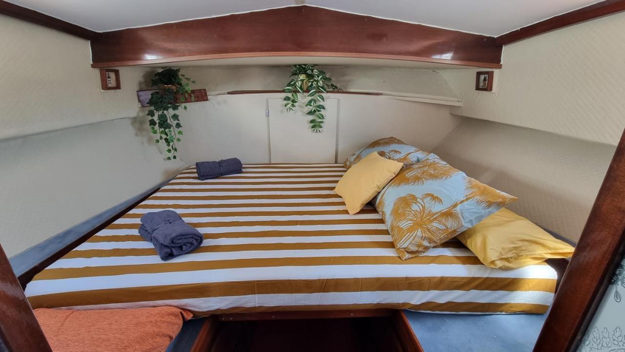 Charming Boat House In Barcelona With Big Terrace And Solarium 호텔 산트 아드리아 데 베소스 외부 사진