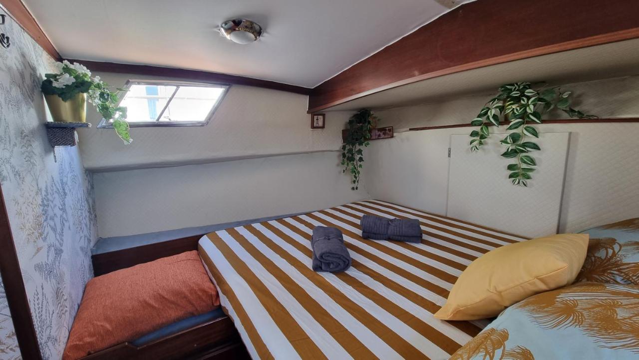 Charming Boat House In Barcelona With Big Terrace And Solarium 호텔 산트 아드리아 데 베소스 외부 사진