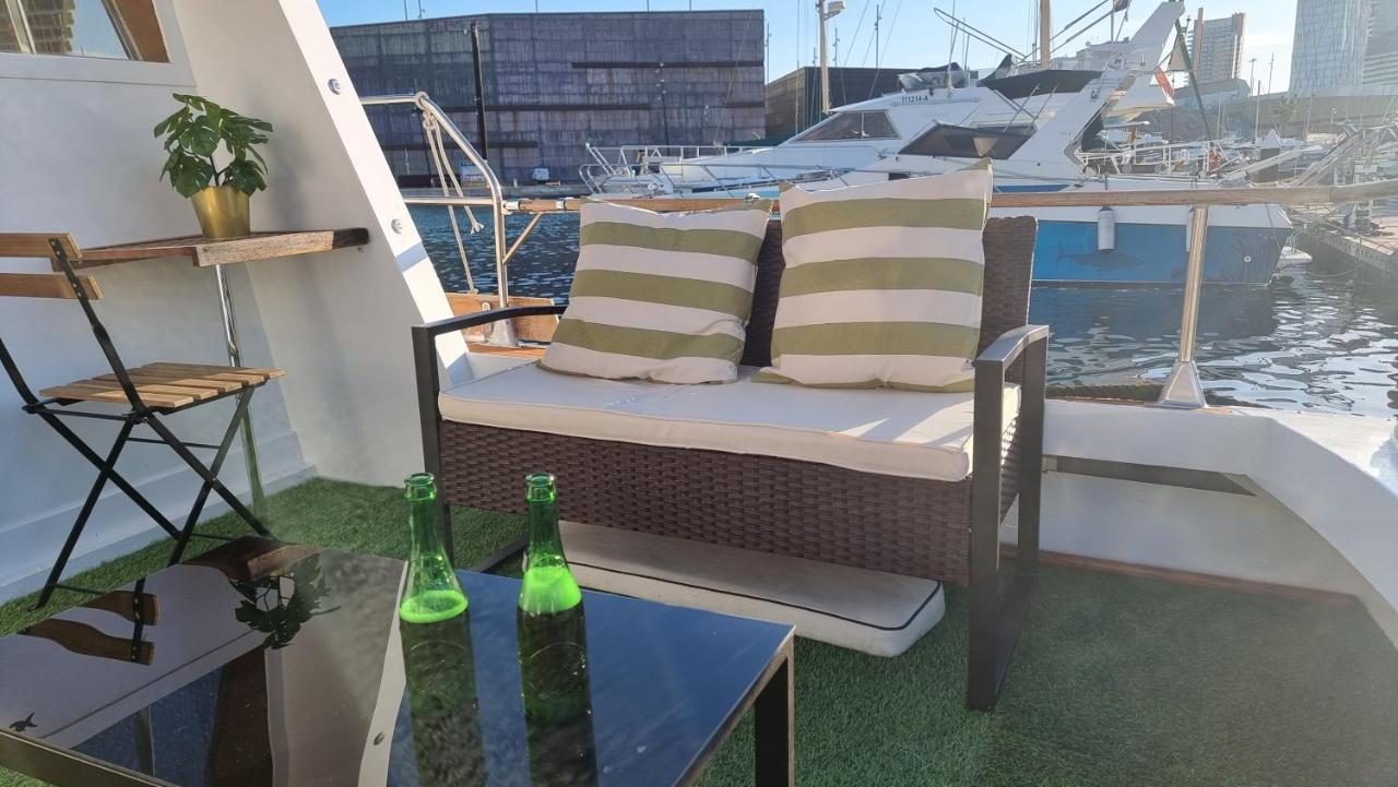 Charming Boat House In Barcelona With Big Terrace And Solarium 호텔 산트 아드리아 데 베소스 외부 사진